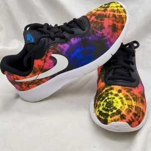 Nike tanjun print tie-dye shoes